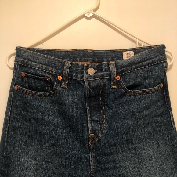 Levi Straight Leg Dark Wash Denim - Picture 2 of 4